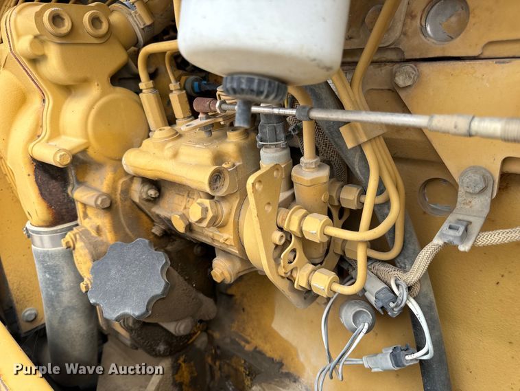 image for item OF9998 2002 Caterpillar  CP-323C single drum vibratory roller