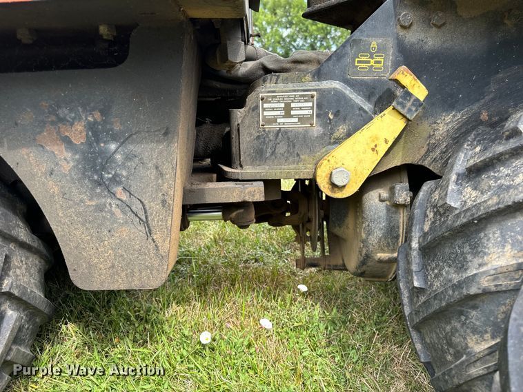 image for item OG9613 2002 Ditch Witch 410SX cable plow