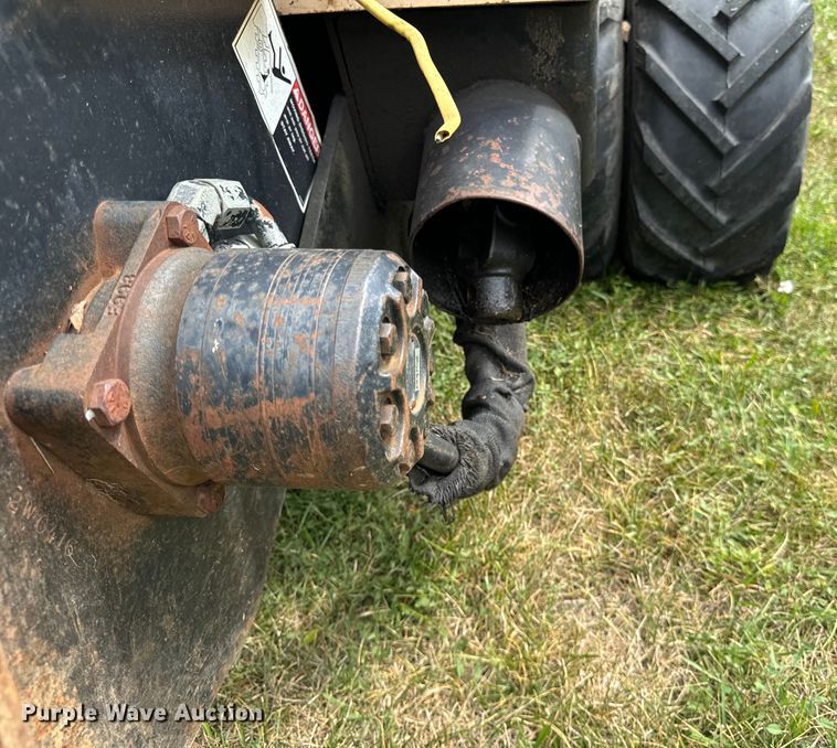 image for item OG9613 2002 Ditch Witch 410SX cable plow