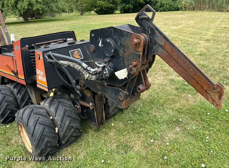 image for item OG9613 2002 Ditch Witch 410SX cable plow