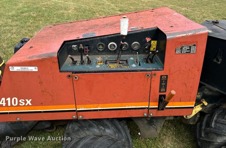 image for item OG9613 2002 Ditch Witch 410SX cable plow