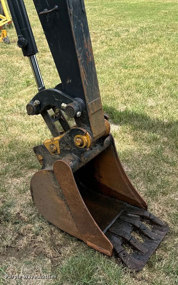 image for item OG9614 2020 John Deere 35G mini excavator