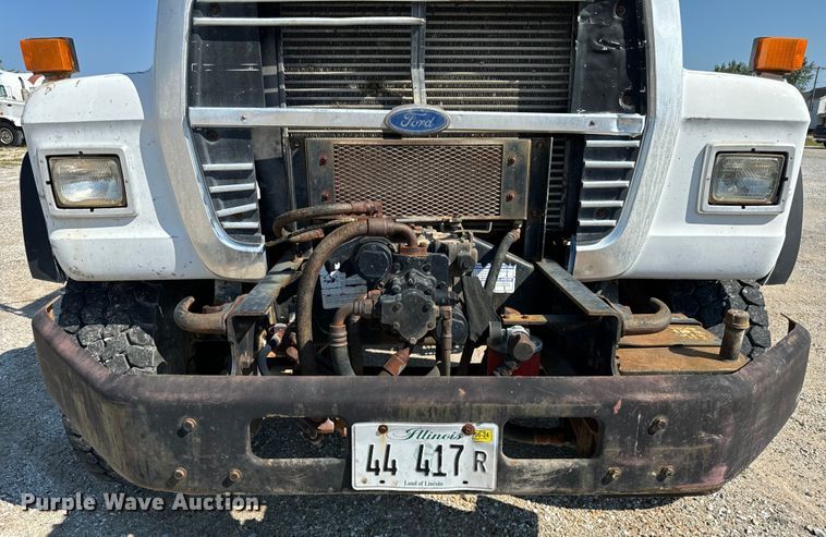 image for item OG9629 1995 Ford  LT8000 ready mix truck
