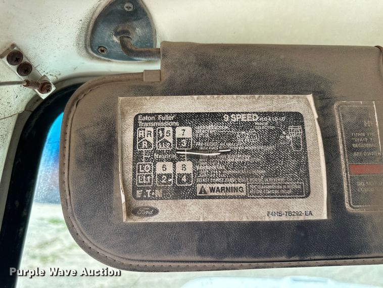 image for item OG9629 1995 Ford  LT8000 ready mix truck