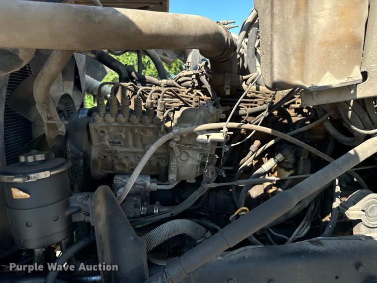 image for item OG9629 1995 Ford  LT8000 ready mix truck