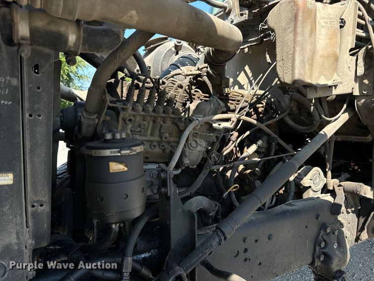 image for item OG9629 1995 Ford  LT8000 ready mix truck