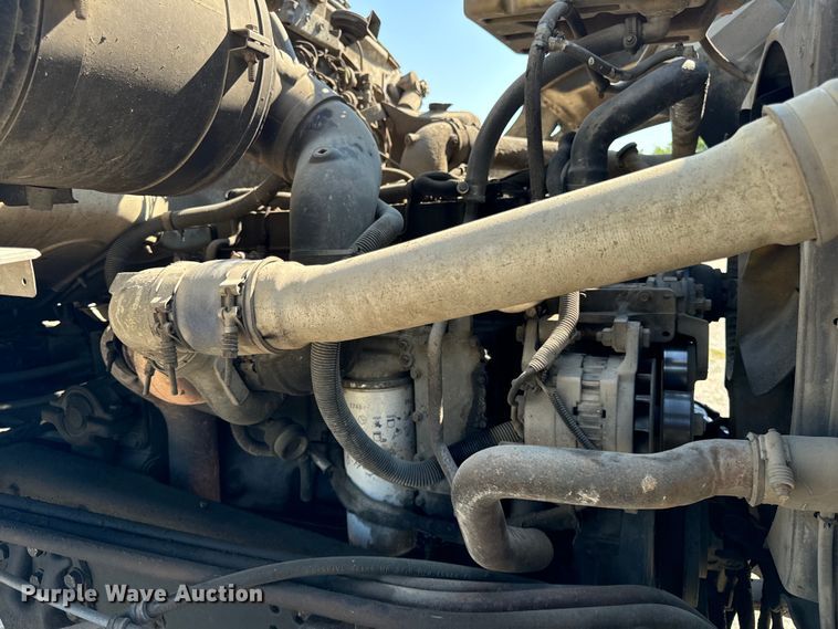 image for item OG9629 1995 Ford  LT8000 ready mix truck