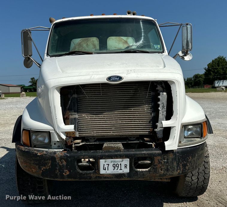 image for item OG9630 1998 Ford  LT8500 ready mix truck