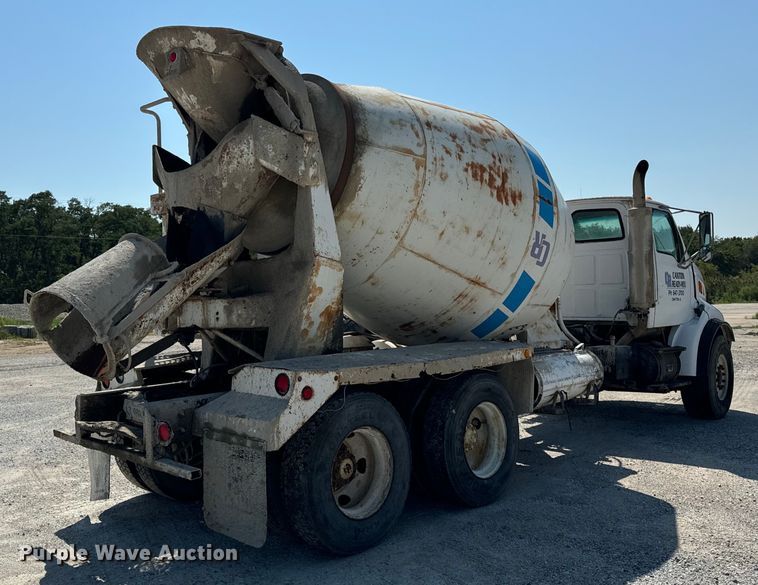 image for item OG9630 1998 Ford  LT8500 ready mix truck