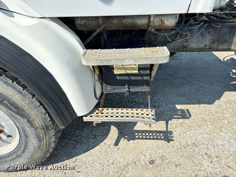 image for item OG9630 1998 Ford  LT8500 ready mix truck