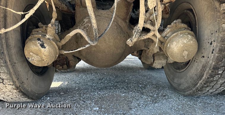 image for item OG9630 1998 Ford  LT8500 ready mix truck