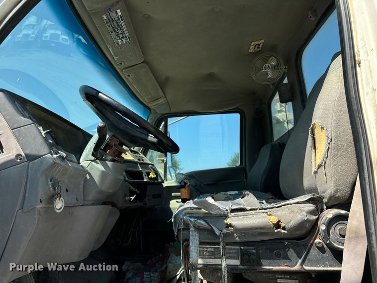 image for item OG9630 1998 Ford  LT8500 ready mix truck