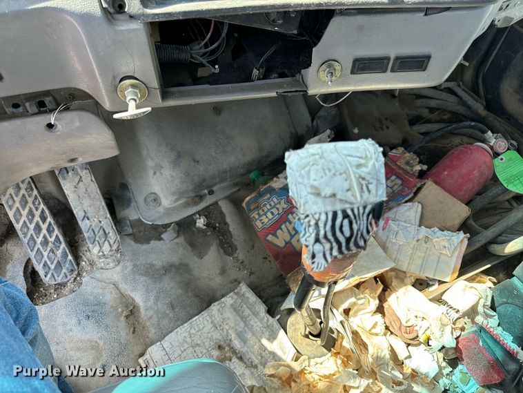 image for item OG9630 1998 Ford  LT8500 ready mix truck