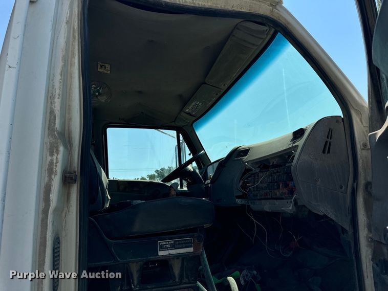 image for item OG9630 1998 Ford  LT8500 ready mix truck