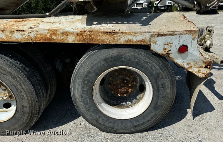 image for item OG9630 1998 Ford  LT8500 ready mix truck