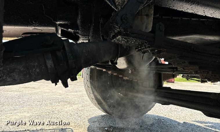 image for item OG9631 1997 Ford  LT8000 ready mix truck