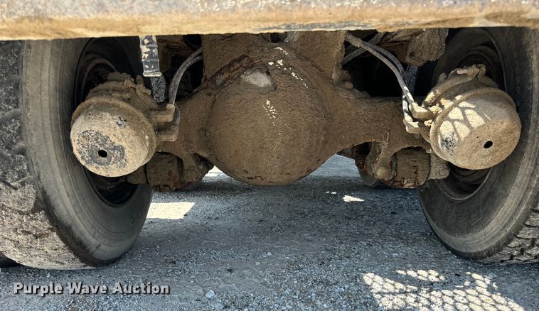 image for item OG9631 1997 Ford  LT8000 ready mix truck