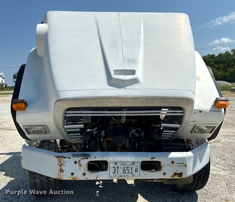 image for item OG9631 1997 Ford  LT8000 ready mix truck