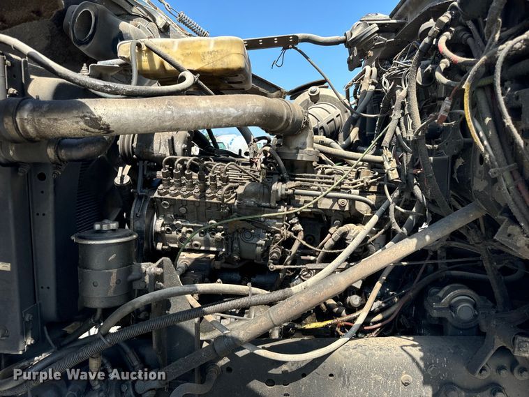 image for item OG9631 1997 Ford  LT8000 ready mix truck