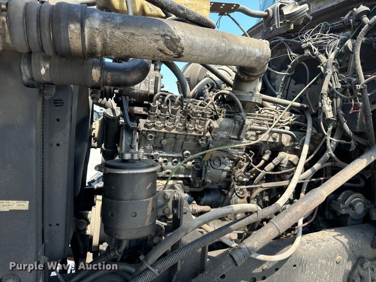 image for item OG9631 1997 Ford  LT8000 ready mix truck