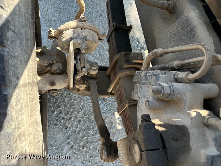 image for item OG9631 1997 Ford  LT8000 ready mix truck