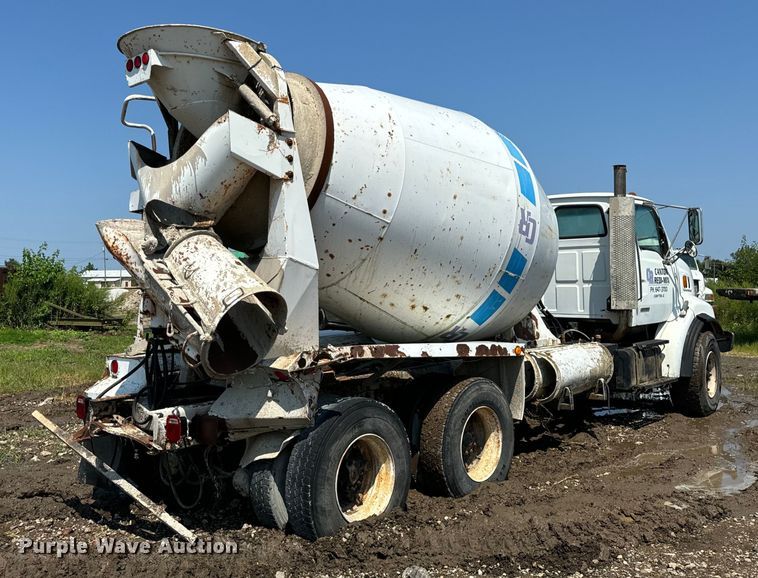 image for item OG9632 1999 Sterling  LT8513 ready mix truck