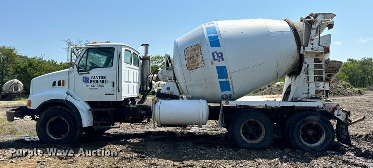 image for item OG9632 1999 Sterling  LT8513 ready mix truck