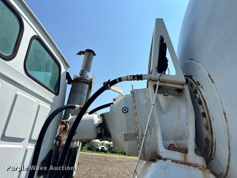 image for item OG9632 1999 Sterling  LT8513 ready mix truck