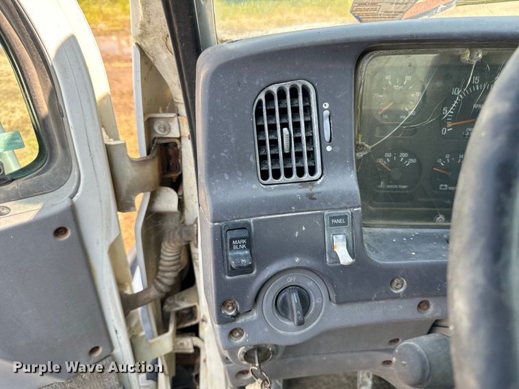 image for item OG9632 1999 Sterling  LT8513 ready mix truck