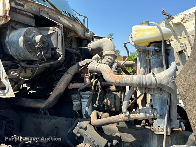 image for item OG9632 1999 Sterling  LT8513 ready mix truck