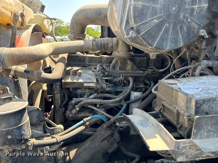 image for item OG9632 1999 Sterling  LT8513 ready mix truck