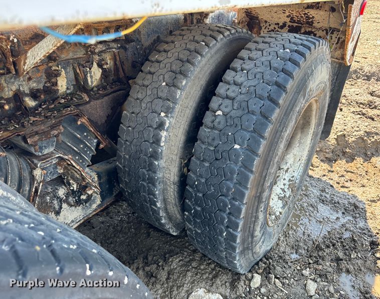 image for item OG9632 1999 Sterling  LT8513 ready mix truck