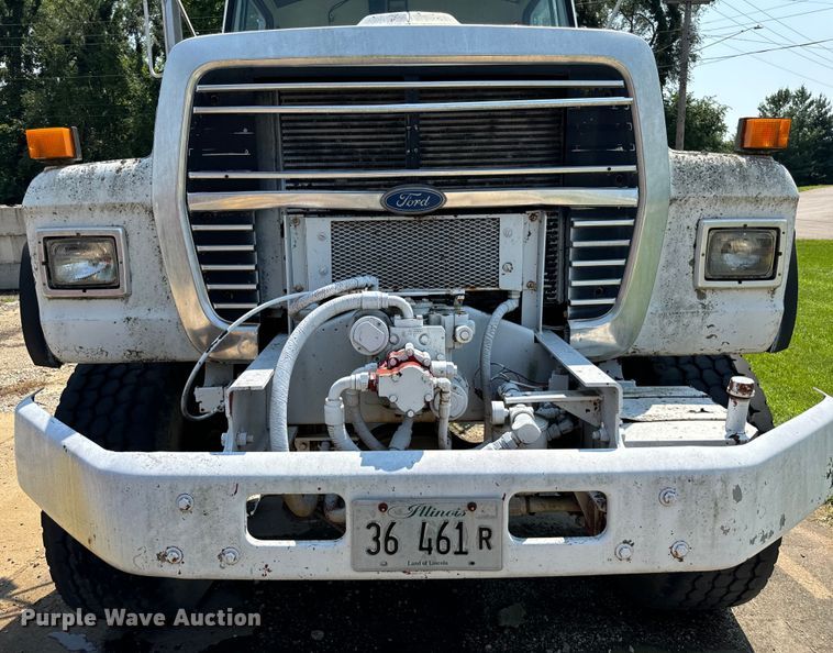 image for item OG9633 1994 Ford LT8000 ready mix truck