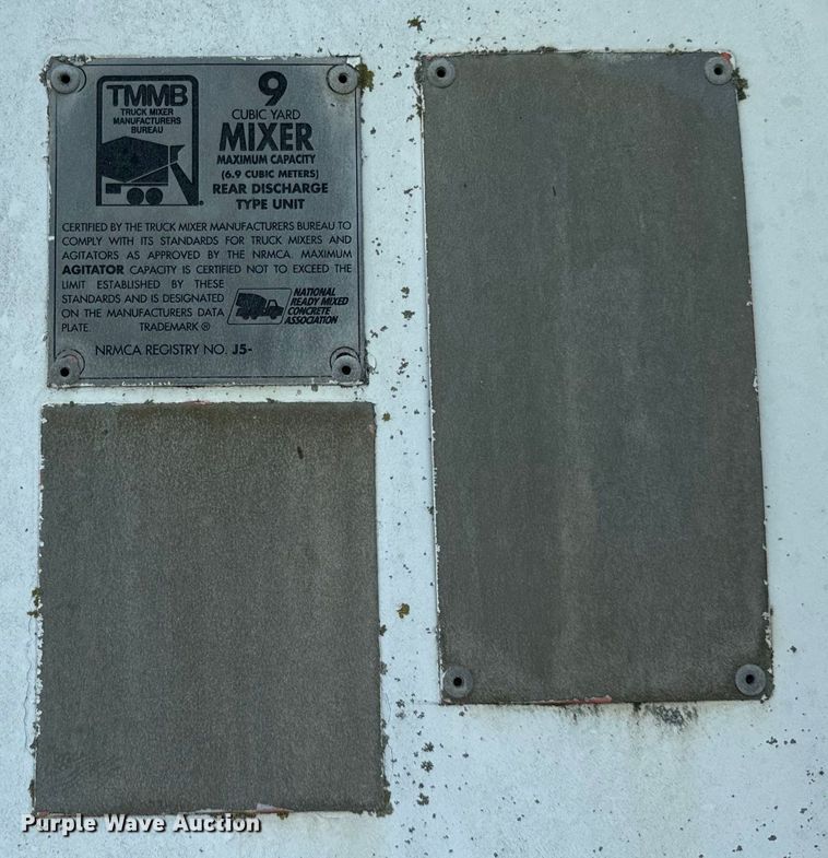 image for item OG9633 1994 Ford LT8000 ready mix truck