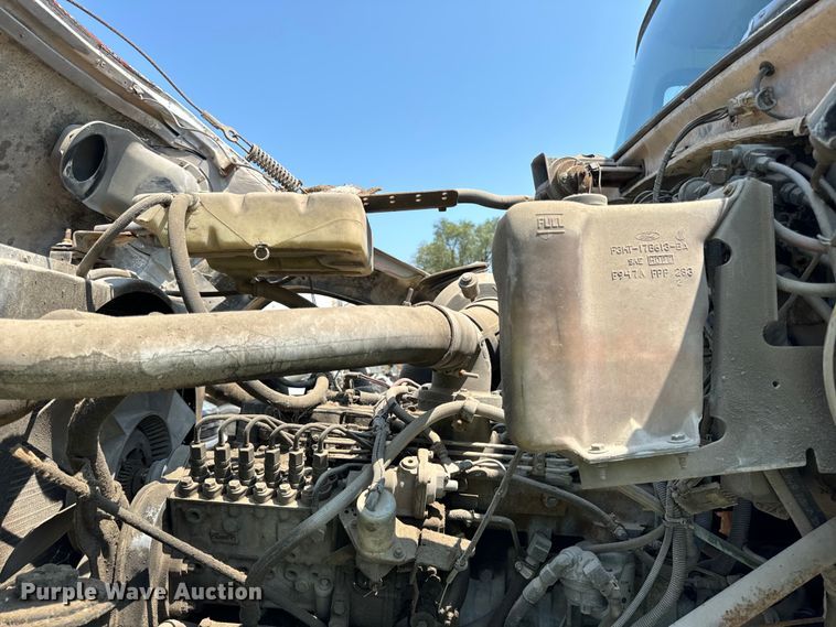 image for item OG9633 1994 Ford LT8000 ready mix truck