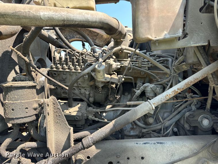 image for item OG9633 1994 Ford LT8000 ready mix truck