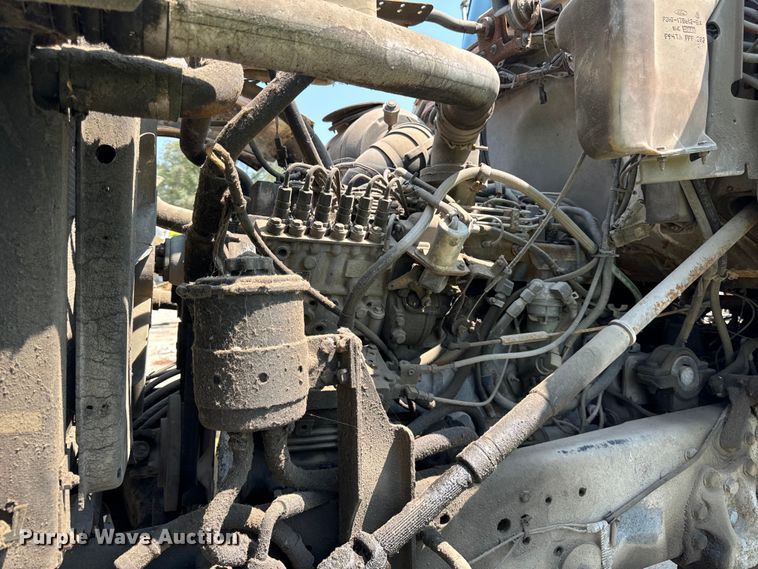 image for item OG9633 1994 Ford LT8000 ready mix truck