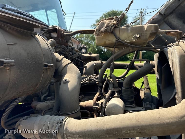 image for item OG9633 1994 Ford LT8000 ready mix truck