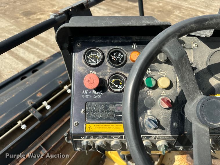 image for item OG9634 2003 Dynapac  CC722 double drum vibratory roller