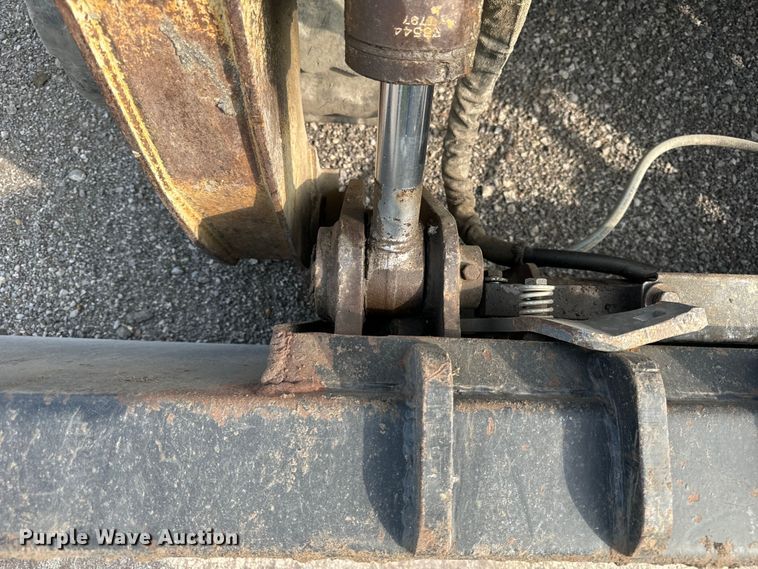 image for item OG9639 2009 Takeuchi TL250 tracked skid steer loader