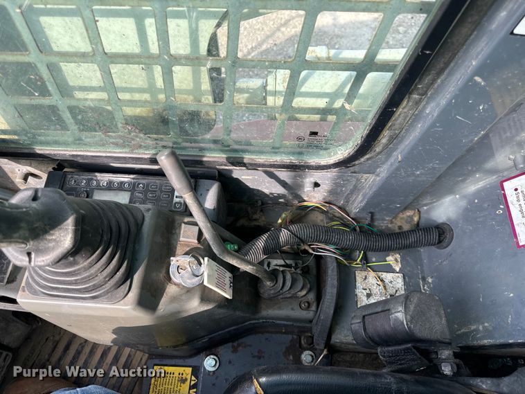 image for item OG9639 2009 Takeuchi TL250 tracked skid steer loader