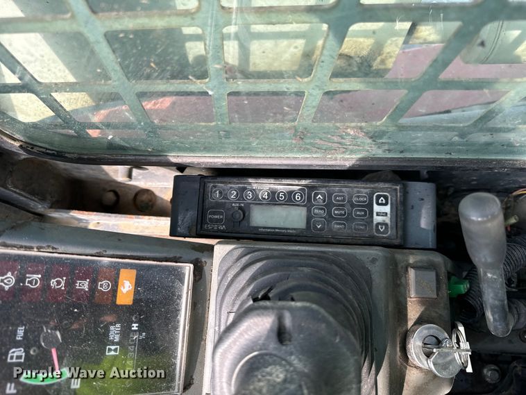 image for item OG9639 2009 Takeuchi TL250 tracked skid steer loader