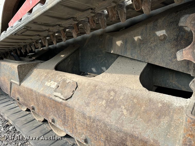 image for item OG9639 2009 Takeuchi TL250 tracked skid steer loader