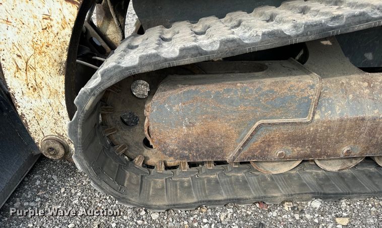 image for item OG9639 2009 Takeuchi TL250 tracked skid steer loader