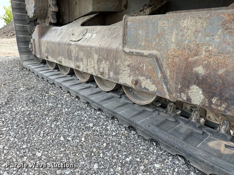 image for item OG9639 2009 Takeuchi TL250 tracked skid steer loader