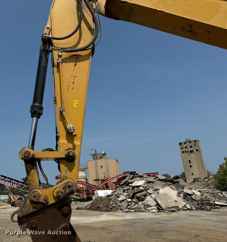 image for item OG9640 2015 Caterpillar  336FL excavator