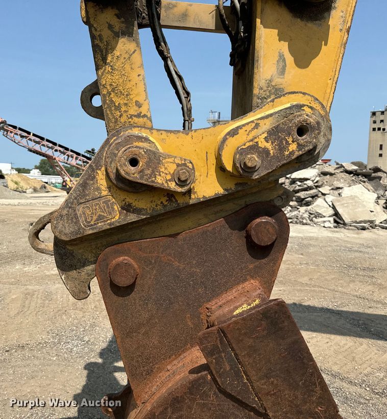 image for item OG9640 2015 Caterpillar  336FL excavator