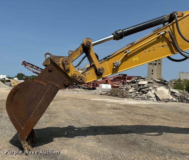 image for item OG9640 2015 Caterpillar  336FL excavator