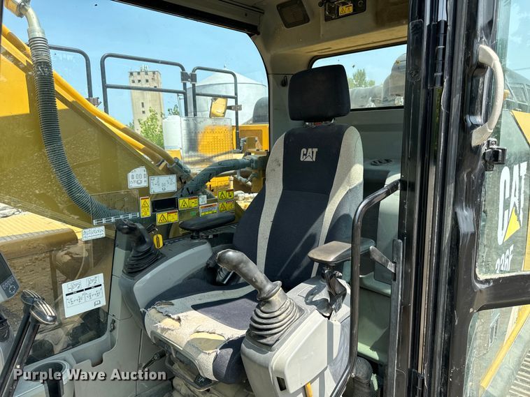 image for item OG9640 2015 Caterpillar  336FL excavator