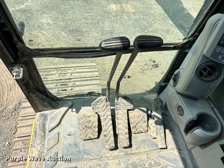 image for item OG9640 2015 Caterpillar  336FL excavator